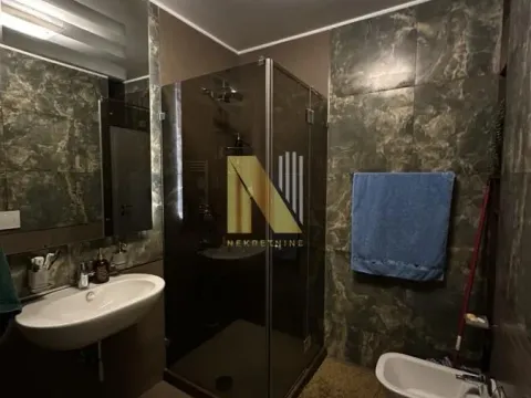 Prodaja, četvorosoban stan, 110m², Socijalno, Novi Sad Sve Podlokacije - image 15