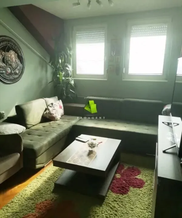 Sale, three bedroom apartment, 66m², Palilula, Niš