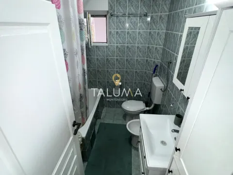 Izdavanje, jednosoban stan, 58m², Stari Aerodrom, Podgorica - image 4