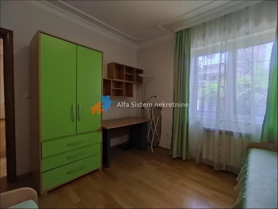 Izdavanje, stan, 69m², Neimar, Vračar Sve Podlokacije