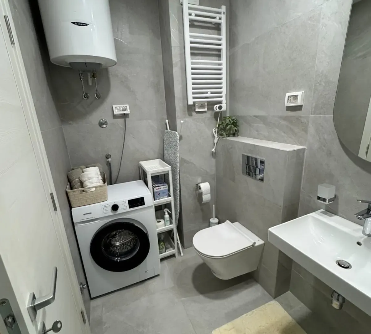 Rent, one bedroom apartment, 49m², Central Point, Podgorica