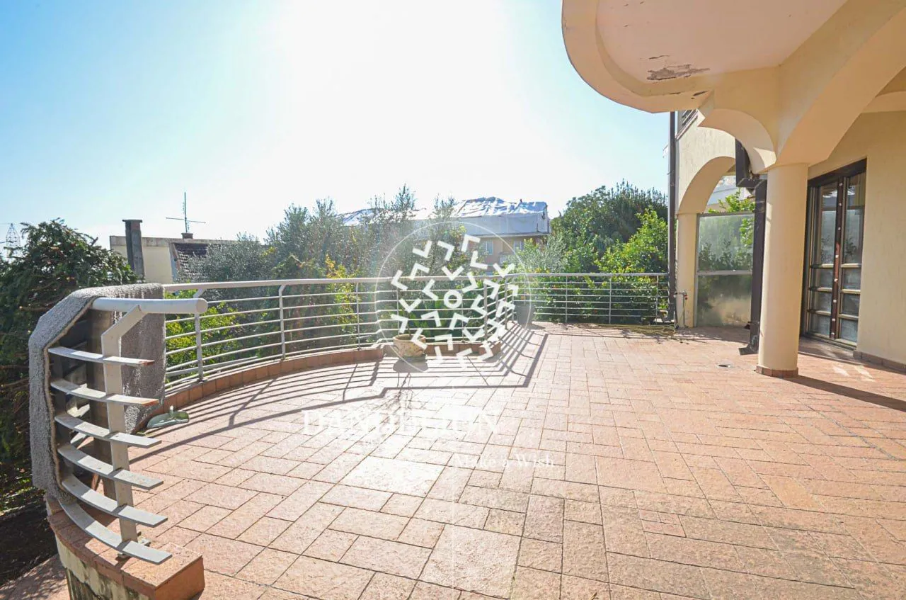 Rent, three bedroom apartment, 110m², Gorica C, Podgorica