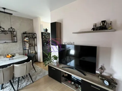 Prodaja, jednosoban stan, 53m², City Kvart, Podgorica - image 7