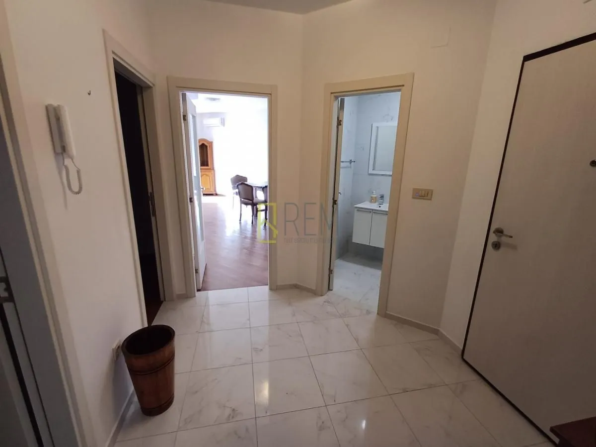 Prodaja, trosoban stan, 88m², Zabjelo, Podgorica