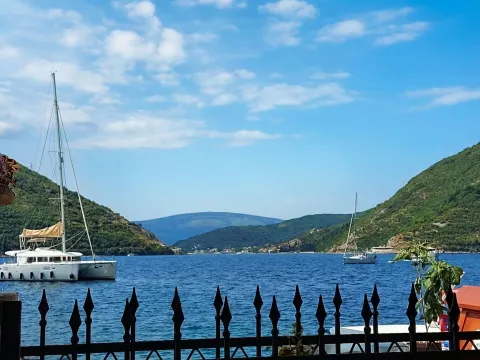 Izdavanje, poslovni prostor, 230m², Perast, Kotor - image 4