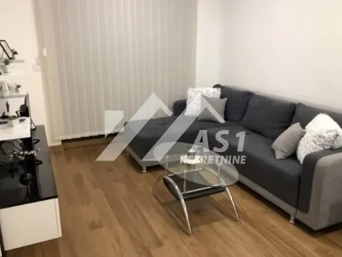 Izdavanje, dvosoban stan, 40m², Novi Sad Sve Podlokacije, Novi Sad