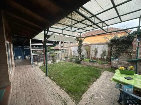 Prodaja, kuća, 191m², Centar, Ćuprija - image 14