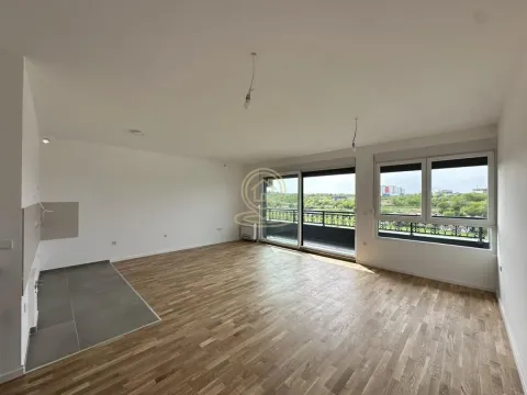 Prodaja, stan, 225m², Karagača, Petrovaradin - image 2