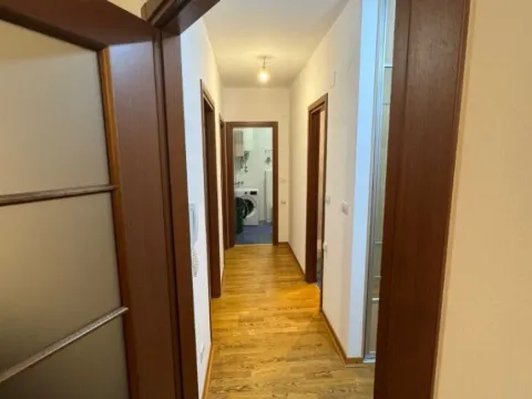 Rent, two bedroom apartment, 72m², City Kvart, Podgorica - image 4