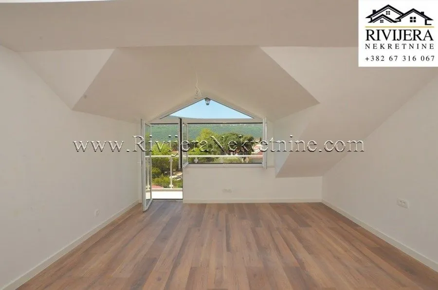 Prodaja, dvosoban stan, 96m², Đenovići, Herceg Novi