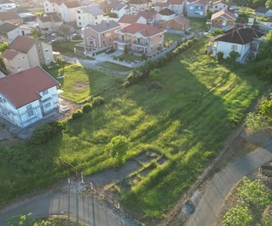 Prodaja, plac, 876m², Zlatica, Podgorica