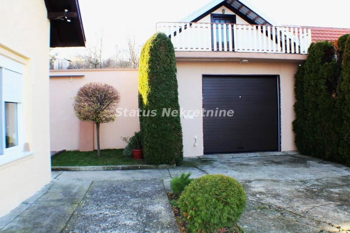 Sale, house, 159m², Beočin, Srbija