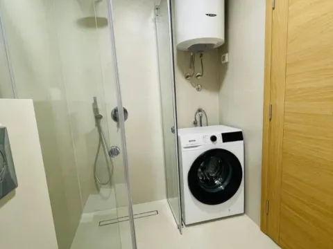 Izdavanje, jednosoban stan, 45m², New City, Podgorica - image 2