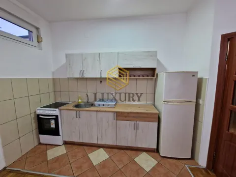 Prodaja, jednosoban stan, 37m², Blok 9, Podgorica - image 4