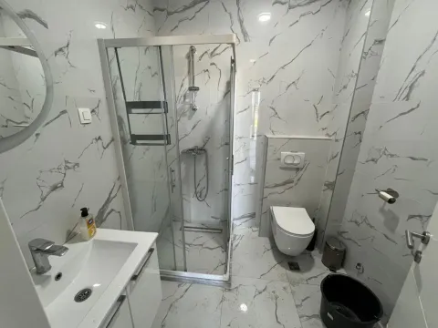 Izdavanje, dvosoban stan, 83m², Bar, Crna Gora - image 8