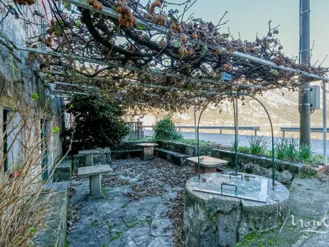 Prodaja, kuća, 333m², Kostanjica, Kotor - image 14