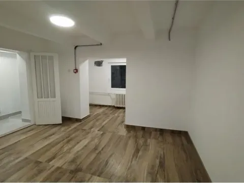 Izdavanje, poslovni prostor, 886m², Apelovac, Niš - image 6