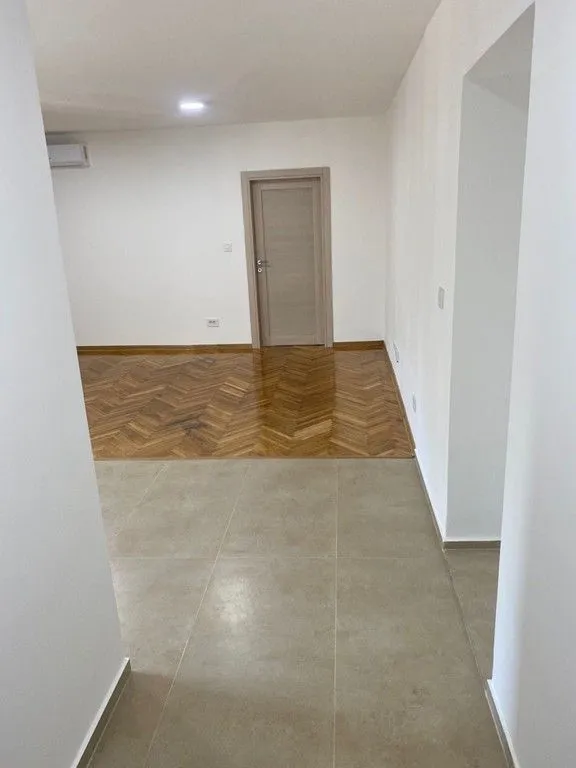Sale, office space, 58m², Preko Morače, Podgorica
