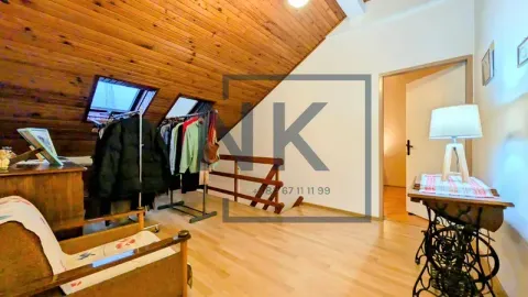 Prodaja, četvorosoban stan, 140m², Centar, Podgorica - image 12