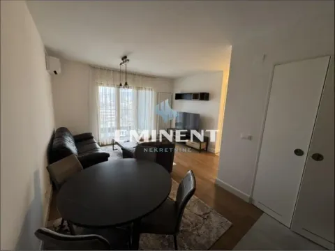 Izdavanje, dvosoban stan, 54m², Karaburma, Palilula Sve Podlokacije - image 2