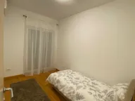 Izdavanje, trosoban stan, 120m², City Kvart, Podgorica - image 9