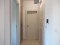 Izdavanje, jednosoban stan, 45m², Bečići, Budva - image 8