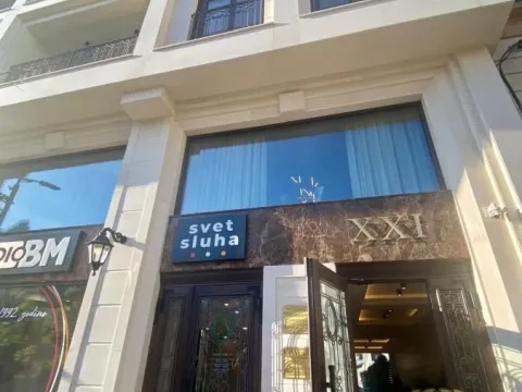 Izdavanje, poslovni prostor, 115m², Slavija, Vračar Sve Podlokacije - image 8