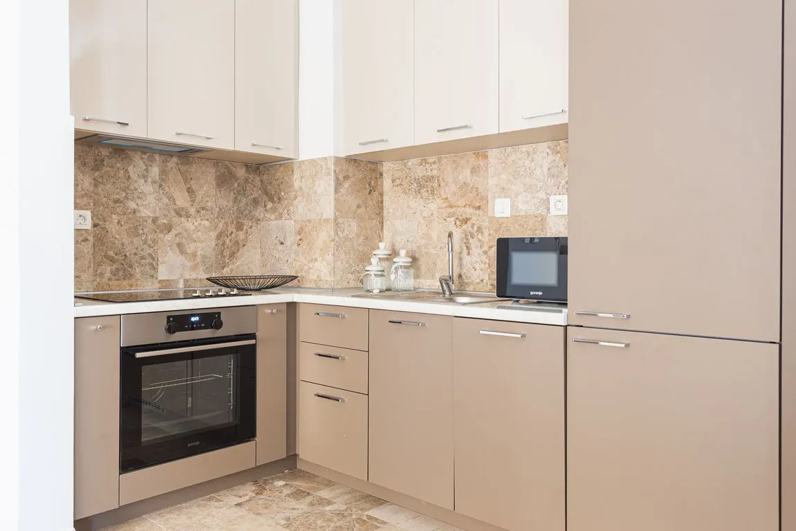 Prodaja, jednosoban stan, 87m², Pržno, Budva