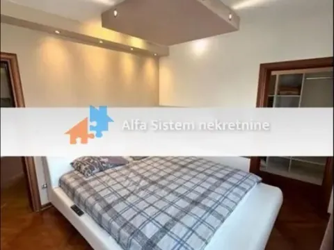 Izdavanje, trosoban stan, 96m², Savski Venac, Beograd - image 8