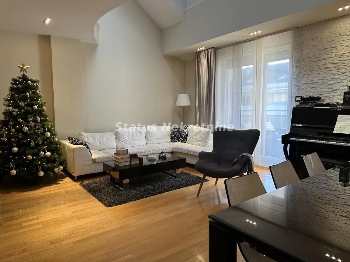 Prodaja, četvorosoban stan, 134m², Grbavica, Novi Sad Sve Podlokacije