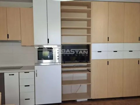 Izdavanje, jednosoban stan, 36m², Krnjaca, Palilula Sve Podlokacije - image 8