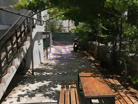 Rent, three bedroom apartment, 106m², 1 maj, Podgorica - image 23