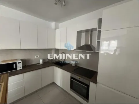 Izdavanje, trosoban stan, 73m², Kalenić Pijaca, Vračar Sve Podlokacije - image 6