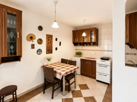 Prodaja, dvosoban stan, 60m², Blok 5, Podgorica - image 3