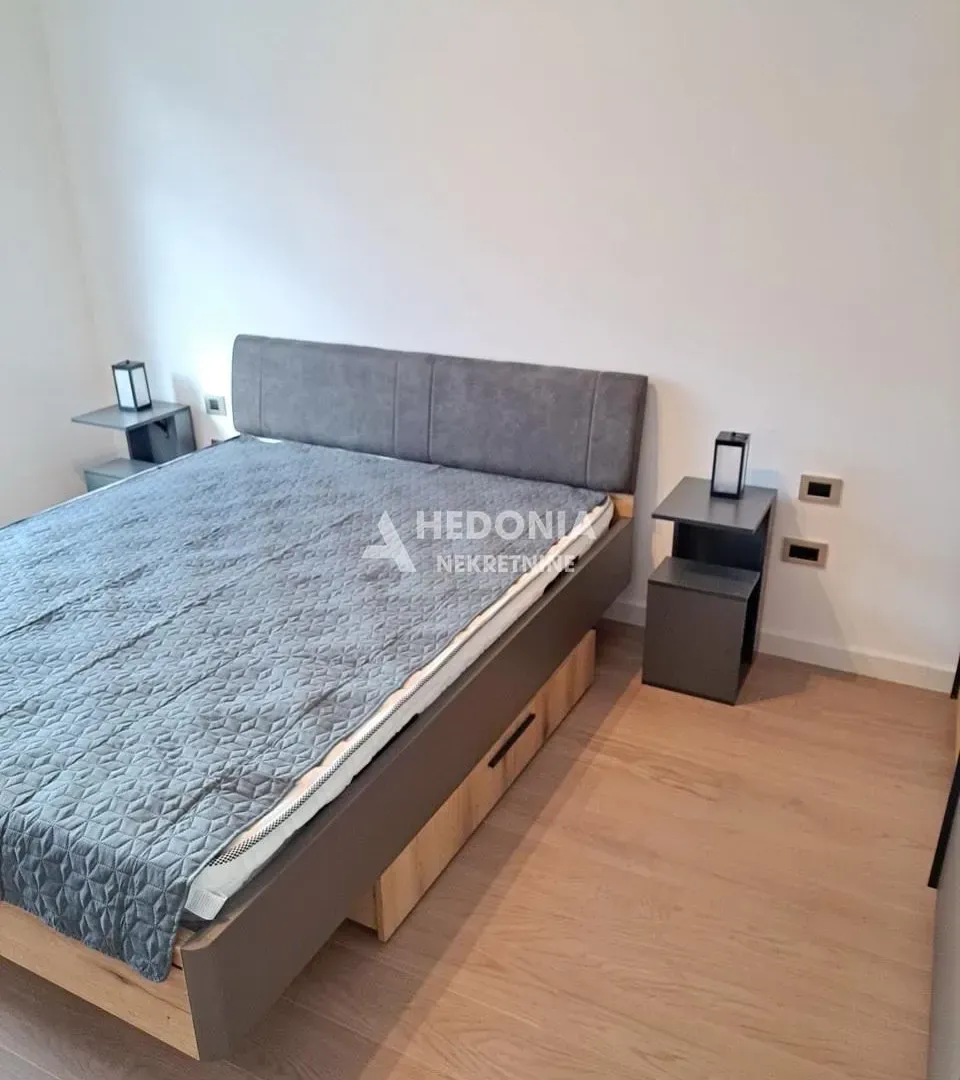 Izdavanje, jednosoban stan, 42m², Novi Beograd Blok 65, Novi Beograd Sve Podlokacije