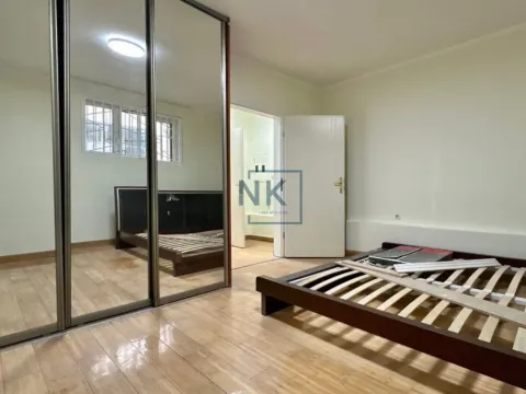 Izdavanje, poslovni prostor, 75m², Centar, Podgorica - image 3