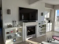 Izdavanje, stan, 204m², Bulevar Oslobodjenja, Novi Sad Sve Podlokacije - image 1