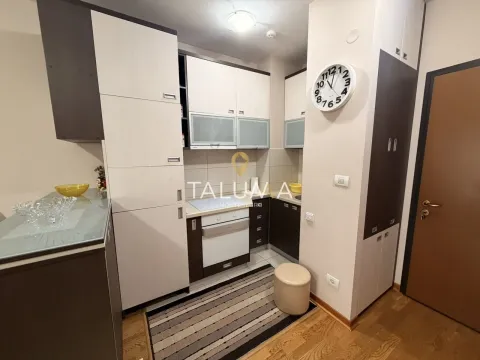 Rent, one bedroom apartment, 30m², City Kvart, Podgorica - image 5