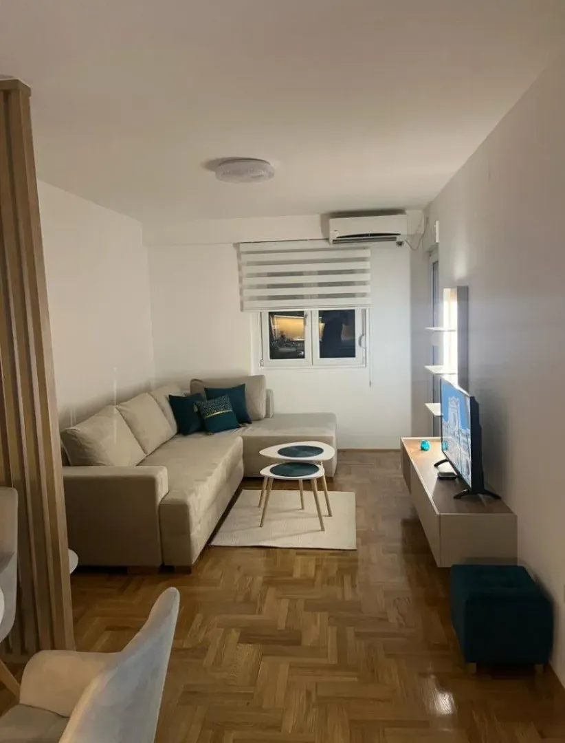 Rent, one bedroom apartment, 42m², Central Point, Podgorica