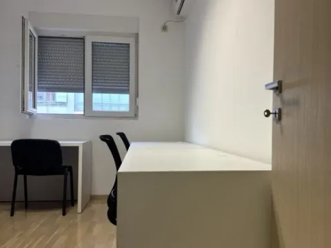 Izdavanje, dvosoban stan, 75m², City Kvart, Podgorica - image 6