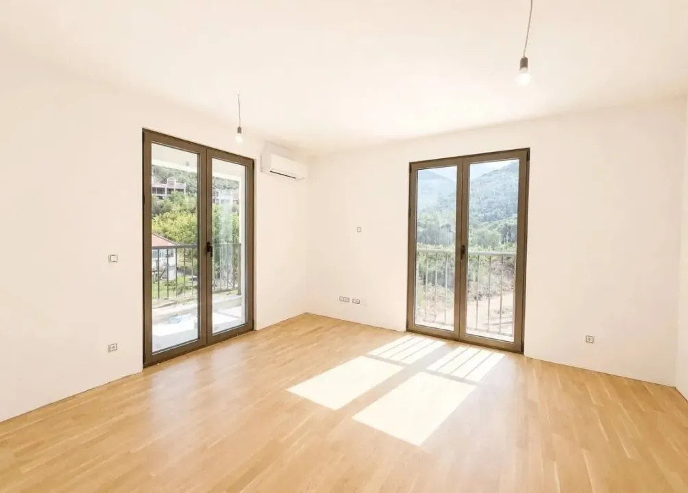Prodaja, jednosoban stan, 37m², Donja Lastva, Tivat
