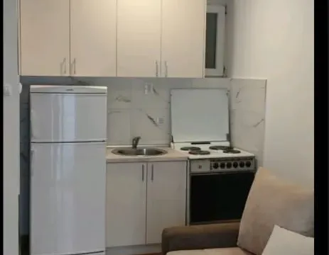 Izdavanje, garsonjera, 28m², Grbavica, Novi Sad Sve Podlokacije - image 7