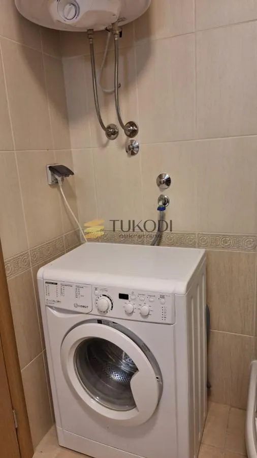 Rent, two bedroom apartment, 54m², Kalenić Pijaca, Vračar Sve Podlokacije