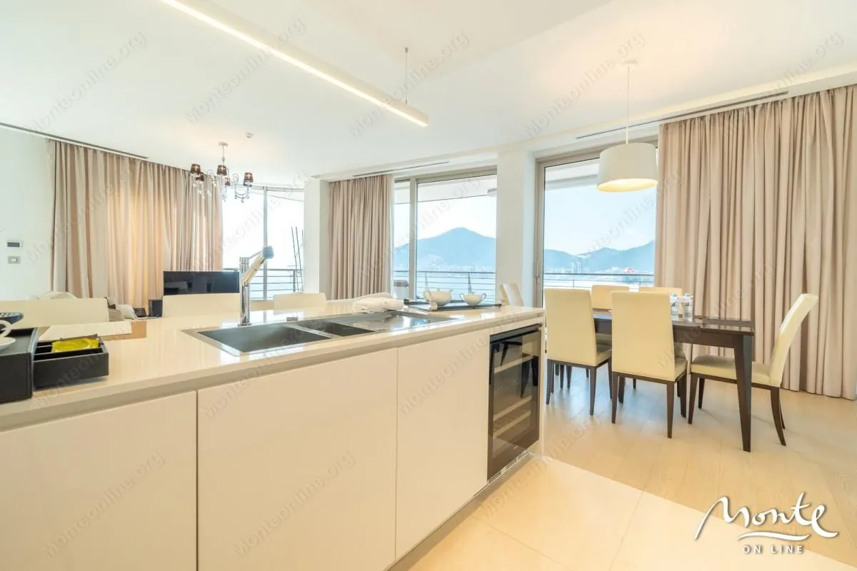 Sale, two bedroom apartment, 146m², Budva, Crna Gora
