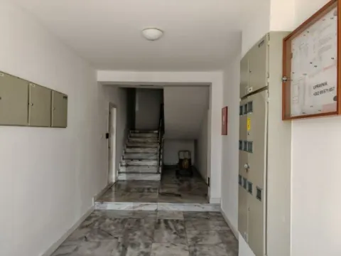 Sale, two bedroom apartment, 80m², Bečići, Budva - image 2