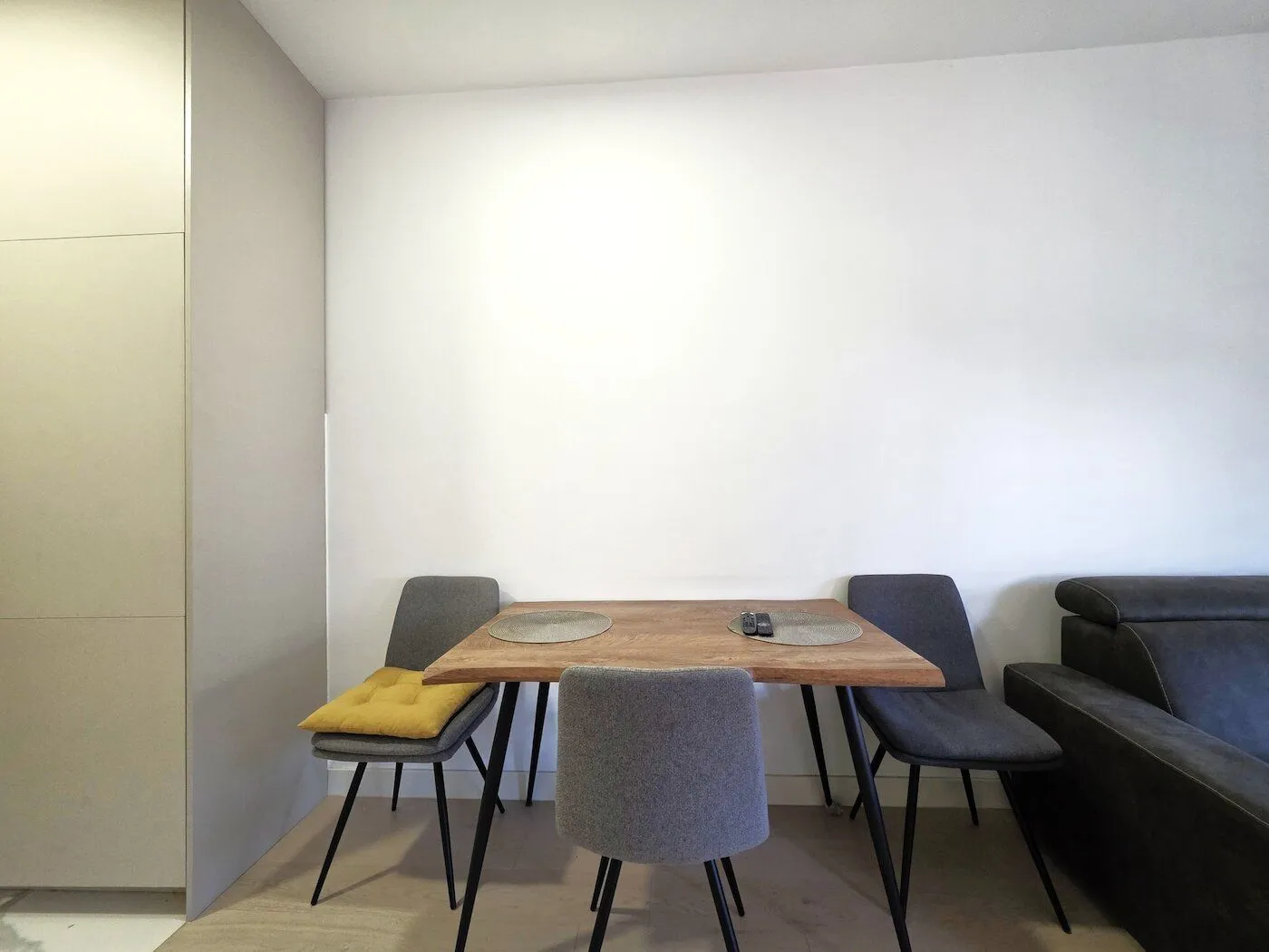 Izdavanje, stan, 45m², Krivi Most, Podgorica