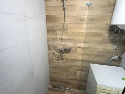 Izdavanje, jednosoban stan, 42m², Sajmište, Novi Sad - image 6