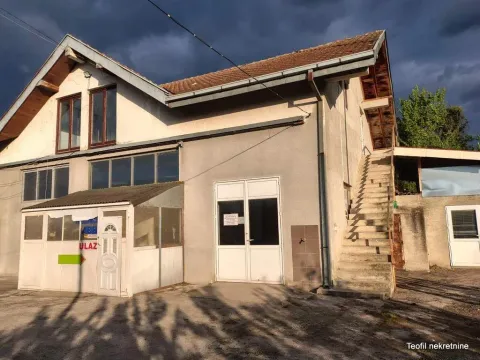 Izdavanje, poslovni prostor, 630m², Paraćin, Srbija - image 2