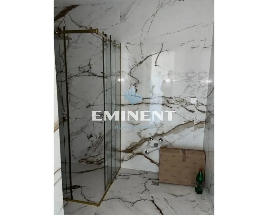 Sale, four bedroom apartment, 119m², Vračar Sve Podlokacije, Beograd