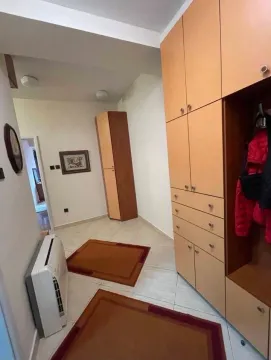 Rent, two bedroom apartment, 76m², Centar, Podgorica - image 5